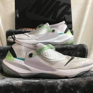 Nike CC3 OBJ FK mens sz 10.5